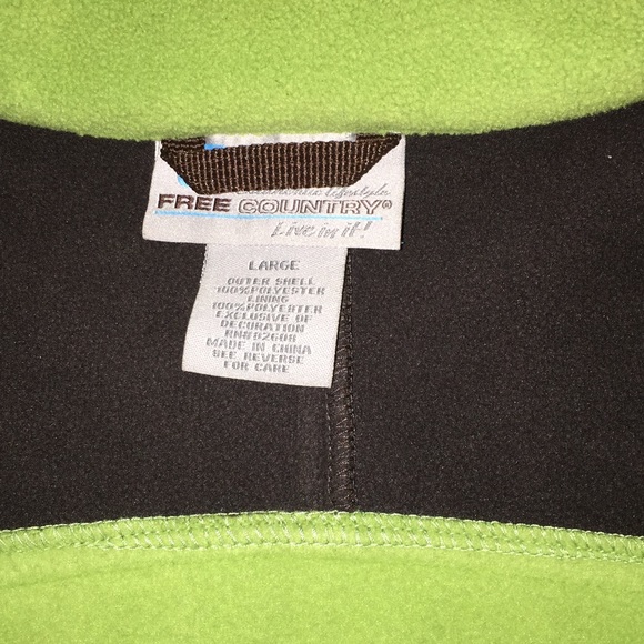 CLOSET CLEAR OUT SALE!!  Fleece jacket - Picture 4 of 4